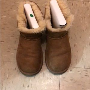 Uggs Bailey Minis Size 4